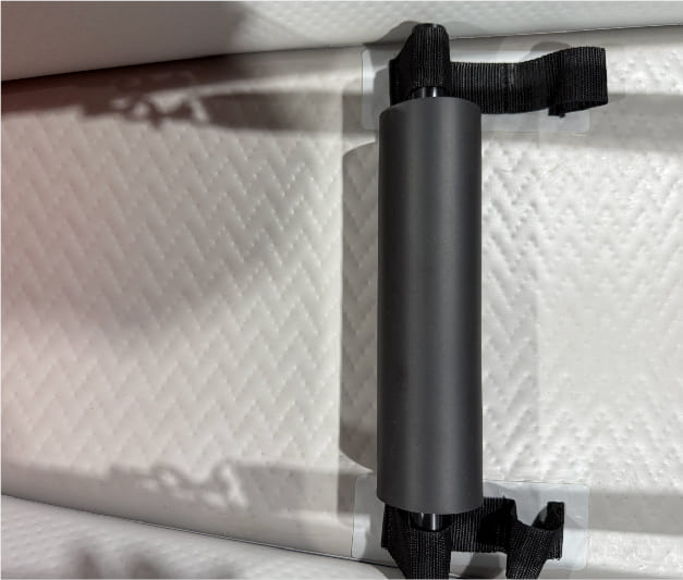 Footrest for inflatable kayak